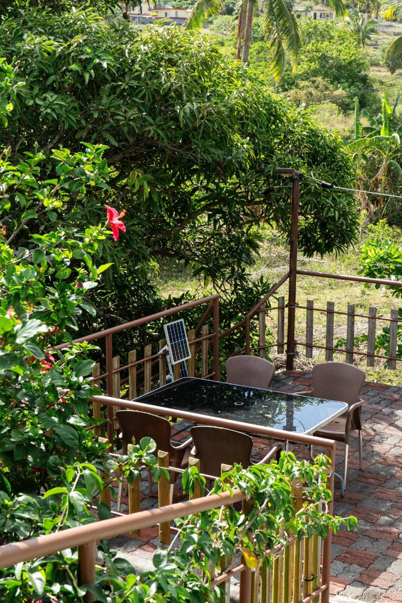 Villa La Romance Kreol Eau Vanée Eksteriør billede